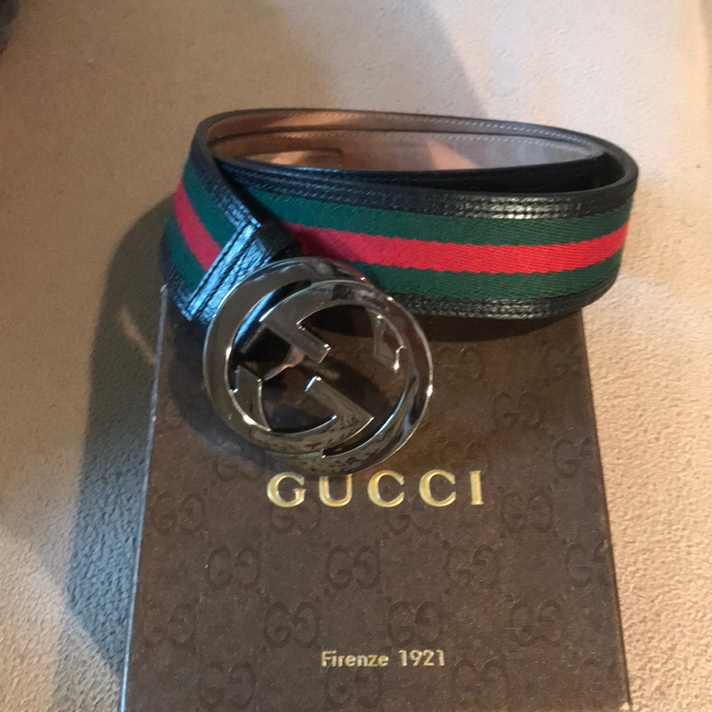 Men’s leather Gucci belt